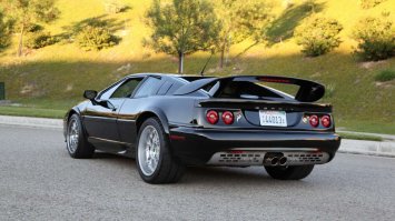 Ferrari F40 и F50, Vector M12, Lotus Esprit V8.