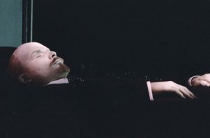 Вроде как лица похожи?