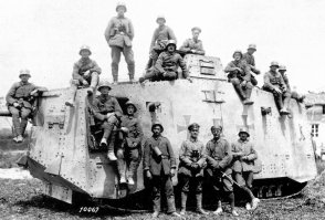 Вот, кстати, первый немецкий танк. Чем не "Железный капут"?)))