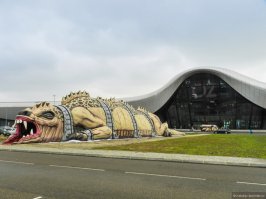 <span style='color:gray'>[мат]</span> что это за монстр?