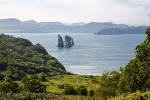 невероятной расоты природа! 8 лет прожил - всем у кого есть возможность - обязательно съездить, не пожалеете!

п.с. автор!!!! где океан?!