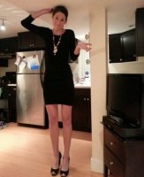 Ты б, ска, ещё больше каблуки нацепила, а потом удивлялась