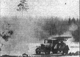 Первое. После того, как в 1942 БМ-8-24 на базе лёгкого танка были сняты с вооружения из-за израсходования ресурса шасси, снятые с них ПУ прямо в частях монтировали на все попавшие под руку автомобили. 
Первое фото в инете обычно "продают" как БМ-8-40 на шасси ГАЗ-ММ. 
Хотя при таком качестве снимка это может быть и БМ-8-24 на ЗИС-6.

Второе - обычно утверждается, что установка БМ-8-36 была разработана как замена для БМ-13 на ЗИС-6. Тяжёлых ЗИС-6 не хватало даже для буксировки ствольной артиллерии. 
Бесспорных фотографий ГАЗ-ААА с установленной БМ-8 я не нашёл, хотя все "авторитеты" утверждают, что какое-то количество таких установок всё-таки выпустили в конце 41 - начале 42 года. На втором фото, скорее всего, ЗИС-6 с БМ-8-36, хотя в инете его обычно подписывают как "ГАЗ-ААА". Ну, примерно так оно и выглядело.