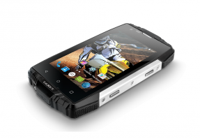 мой смарт ржет дико над списком, и не попал в него потому что новее всех
texet tm4083 ))