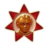 Зачем из пятиконечной звёздочки делать шестиконечную (ц)
а семь норм?