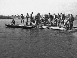Вот бы такое  в 1943 при битве за Днепр,Волгу....