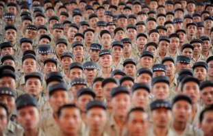 Удивительно похожи!!!!