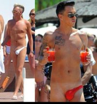 Мужскими купальниками им тоже та пора заняться:):):)