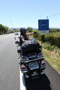 С детства мечтал попутешествовать на двух колёсах с мотором,осуществилось! Проехал всю европу на мотоцикле,остался один город Италии куда так и не доехал пока,Калабрия(Скалея) и можно считать что всё посетил.