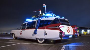 Думаю, что мне напоминает первое фото!