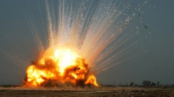 Прямо взорвало? По мне лишь 15 секунд, почём зря, отняло.