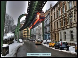 На этой катался. К сожалению, так и не смог попасть в магазин винила, который недалеко от этой фотки. Работать заканчивали в 5, а он - до 6 Только что слюни и пускал, смотря из закрытых витрин... Но Вупер - так себе городок в остальном