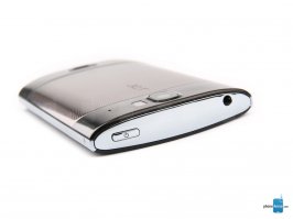 Acer s120 (liquid metal), флагман 2011 года. Хожу с ним по сей день. Чего только эта железяка не пережила, но работает как швейцарские часы. Возможно, тогда еще делали качественно.