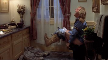 10 самых коварных предательств в кино (11 фото)