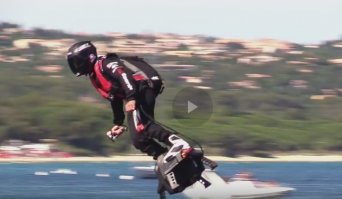 Я один пытался тут видео включить?