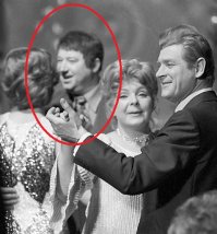 .... и народный артист Юрий Волынцев!