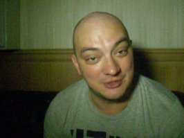 Если потерял один, то можно восстановить пару купив только один, ну здорово ведь!