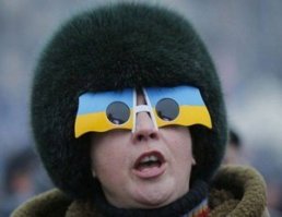 согласен, но в основном у нас в Украине люди все понимают. А пропаганда по телевизору рассчитана на...мягко скажем...ну вы поняли