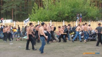 Прочитав название, ожидал увидеть нечто такое...