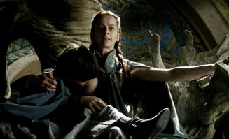 да да до 13 лет надо кормить грудью а можно до 18 потом сразу в армию с сиське старшины