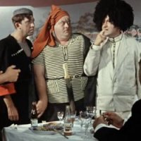 Наши комедийные актёры, пиндосовские завистливо вытирают сопли в уголке