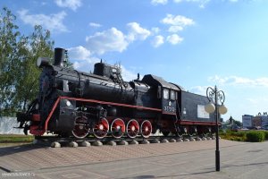 То что поблизости и часто вижу, монумент у атп нлмк Липецк, реквием паровозу г. Грязи, памятник около ЛТЗ Липецк, Москвич около ГИБДД В Тербунах, и свежий памятник, в прошлом году у пожарной части поставили, тоже Липецк