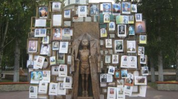 Вот этого не хватает до 72 фоток. Все-таки "72 регион".
А так да, офигительный город! С огромным удовольствием туда ездим аж за 700 км отдохнуть.