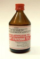 А у нас этиловый спирт называют "Красная шапочка". Маргиналы и младший медперсонал. Из-за упаковки.