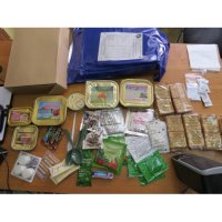 Пару лет беру на "Авито" ИРП разных вариантов.Есть 2 проверенных поставщика.Тущенка в них отличная и помимо нее еще много всего .Дороже 300 р за один комплект не платил.