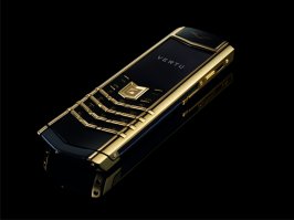 Вот сейчас визги про айфоны
а кто-нибудь помнит телефоны "Vertu"?
В плане цены, там яблоки и близко не валяются до сих пор.
Вот это была настоящая статусная вещь.
И является до сих пор.