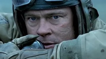 молочные бидоны... 1400 жестянок из под сухого молока..  видимо фашисты пленных врагов молоком отпаивали, 1219 ножей... а зачем они подкоп рыли при таком количестве ножей? Автору меньше фильмов голливудских смотреть надо про героических англосаксов...