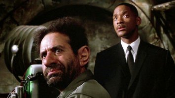 Полностью с Вами согласна! Отрасти заново может даже голова, просто нужно чуть больше времени.