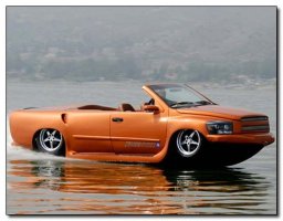 А нахрен он нужен если он кабриолет? Был бы с кабиной как подлодная водка! Другое дело!

Или вот например