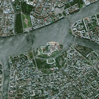 Петропавловская крепость тоже прикольную форму имеет.