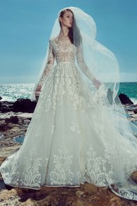 На невесте должна быть грудь,а не платье Zuhair Murad с отстегивающейся пышной юбкой и туфельки от Jimmy Choo.
