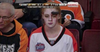 Добрые и достойные поступки хоккеистов, которые вы должны увидеть! 