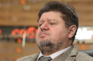 чет пАдАзрителнА, когда еврей рекомендует россиянам пить