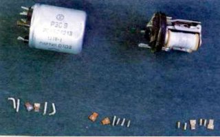 Спасибо, про камни очень познавательно. А про металлы ... в азотную кислоту кидаю щепотку поваренной соли и все металлы растворены. Это я еще по молодости золото и платину из реле добывал. Пример: реле РЭС 9. золото	0,135+-0,005 г. на 1 шт. ПлИ  сплав (платина 90, иридий 10)	0,15+-0,005 г. на шт. Но это еще зависит от года выпуска.