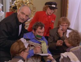 Нужно было брать с собой полковника: