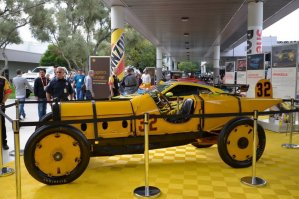 "СУПЕР! Это же показ ТЕХНОЛОГИЙ."
Опять вдохновился !?????
Выдыхай, блин, бобёр ...