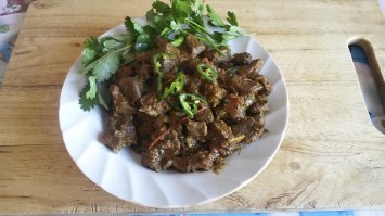 Бешбармак, Куырдак, Шашлык...Мы едим и кайфуем...!!!