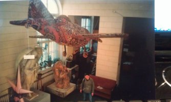 Хм. Я его еще на пленку фотографировал. 

Питер. Какое-то "художественное училище". Не помню. 
Мы там базовую станцию Мегафона строили. :)