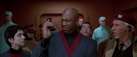 10 кинопрезидентов, которые легко обошли бы на выборах Трампа (11 фото)