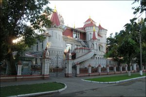 «Обыкновенное чудо» — так называется средняя общеобразовательная школа в городе Йошкар-Ола