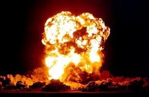 По-моему город "Пукан" в страшной опасности!!!