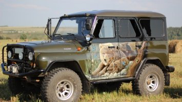 Бесплатный совет для УАЗа или господина Рогозина
сделайте маленький подарок Трампу к инаугурации- вот пиару то будет