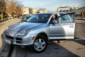 Пятилитровый КайеН  S-ка. ))