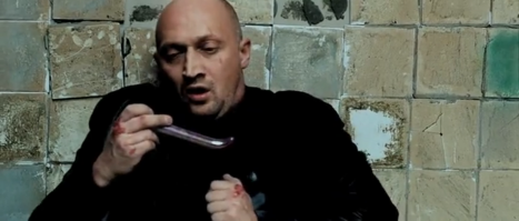 А как же фильм "Антикиллер Д.К."? Там Лис одного из бандитов фалоимитатором заколол.