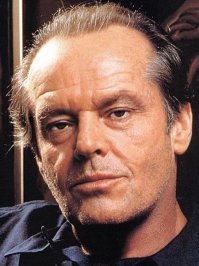 Это после того как Джек Николсон лицо занозами поранил?