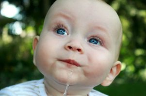 Она в пух и прах разрушает стереотипы модельного бизнеса! Только взгляни на эти аппетитные формы